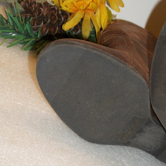 QUPID Sz 5.5 NEW Brown Distressed Look Faux Leather Booties 3 1/4 Wedge Side Zip - Picture 11 of 14